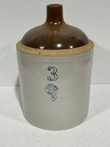lot 34 image: Buckeye Pottery Blue Ribbon Brand Crock