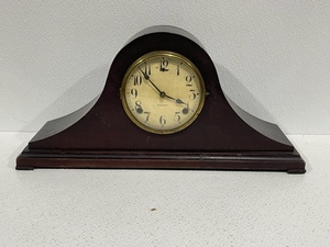 lot 53 image: Gilbert Mantle Clock