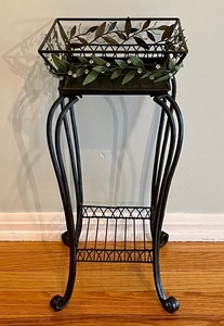 Decorative Metal Plant Stand