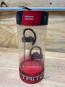 lot 73 image: TAOTRONICS TRITON Wireless Bluetooth Earphones