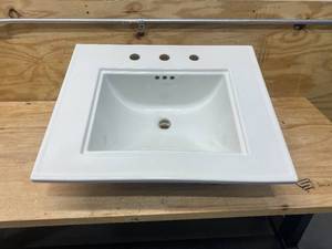 lot 85 image: KOHLER K-29999-8-0 Memoirs Bathroom Sink, White
