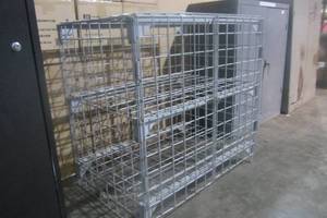 36  36 x 25 Slotted Cage Storage