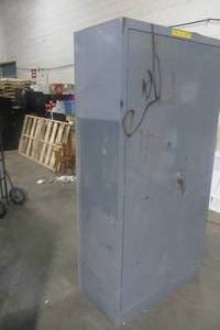 72 x 36 x 18 Heavy Duty Cabinet