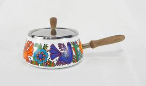 lot 8 image: Vintage Villeroy and Boch Fondue Pot and Cover
