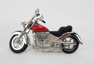 lot 64 image: Timex Collectible Motorcycle Mini Clock