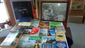 lot 1 image: Books Art and More