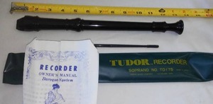 lot 59 image: Tudor Recorder Baroque System.