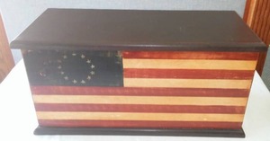 lot 135 image: Americana Wood Box