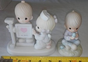 lot 141 image: (2) Precious Moments - See Pics