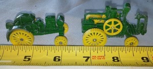 lot 170 image: (2) John Deere Tractors - Antique Age