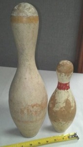 lot 230 image: Vintage Bowling Pins