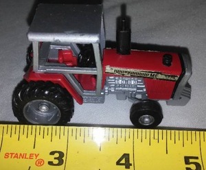 lot 259 image: Massey Ferguson Tractor 2775