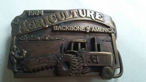 lot 274 image: Belt Buckle Agriculture Backbone Of America