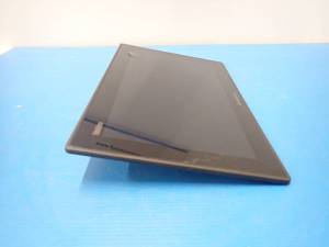 Lenovo&nbspLT1423pwC LCD Monitor  13.3 screen w 1600 x 900 resolution  No stylus  No power cable&nbsp