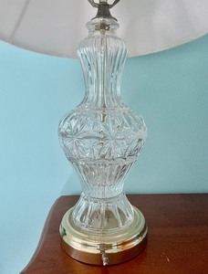 lot 51 image: Pair of Crystal Table Lamps