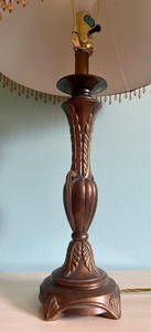 lot 71 image: Decorative Table Lamp
