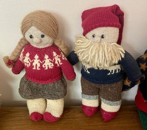 lot 81 image: Fuzzy Friends