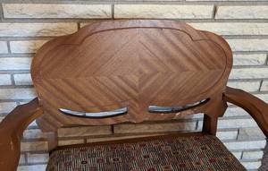 lot 40 image: Vintage Armchair