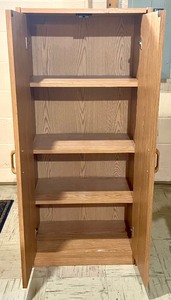 lot 197 image: Storage Cabinet with 3 Adjustable Shelves