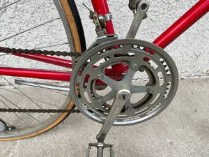 lot 238 image: Vintage Schwinn Traveler III 10 Speed Bike