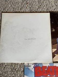 lot 280 image: Beatles Album Lot