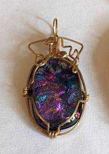 lot 450 image: Pretty Pendants Including Agate