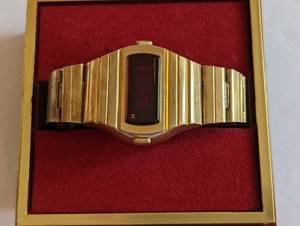 lot 430B image: Vintage Mens Hamilton Gold Plated Watch