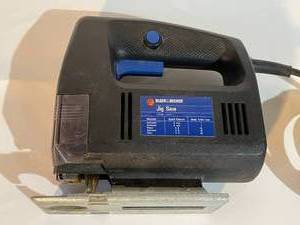 lot 289 image: Black and Decker Jigsaw  Model TS400