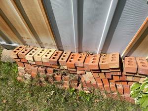 lot 331 image: Brick Lot
