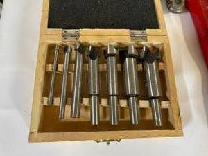 lot 339 image: Hand Tool Lot