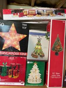 lot 341 image: Huge Christmas Deco Lot