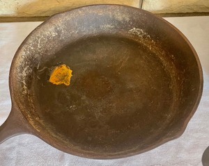 lot 402 image: 2 Cast Iron Pans