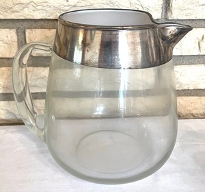 lot 410 image: Vintage Silver Rimmed Pitcher and 6 Lowball Glasses