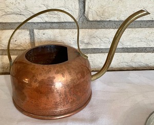 lot 411 image: Cool Copper