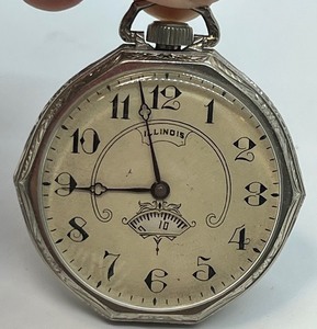 lot 456 image: Vintage Elgin Pocket Watch