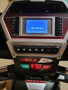lot 90 image: SOLE F63 Treadmill