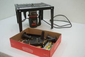 router with table