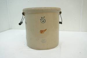 red wing crock