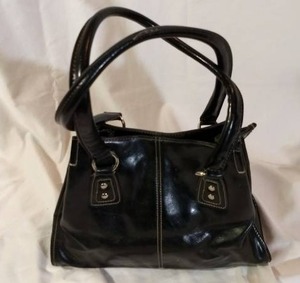 Nine & Co Leather Purse