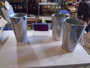 Qty of 3 aluminum flower pails. As shown.