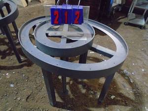 Heavy duty metal stands 36 x 28 x 18. As shown.