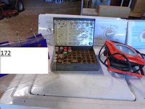 Oil furnace nozzles. Work light in pic is not inlcuded. As shown.