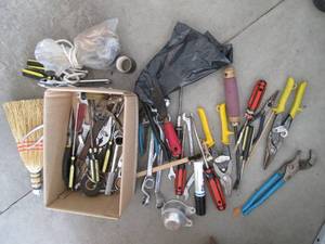 lot 7 image: Box of hand tools including screwdr...