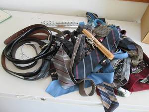 lot 26 image: Large lot of ties and belts (see ph...