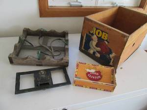 lot 27 image: Cool vintage items including old po...