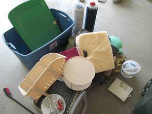 lot 51 image: Large misc lot includes kitchenware...