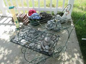lot 66 image: Outdoor Decor, bricks, welcome mat ...