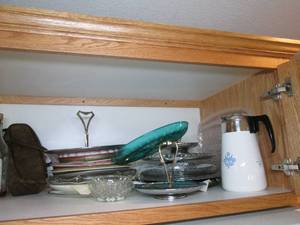 lot 84 image: Several styles of serving platters ...