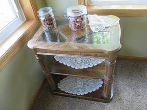 lot 141 image: 3 tier end table 241824 2 ja...