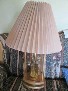 lot 175 image: Lamp with base lights as well 29 t...